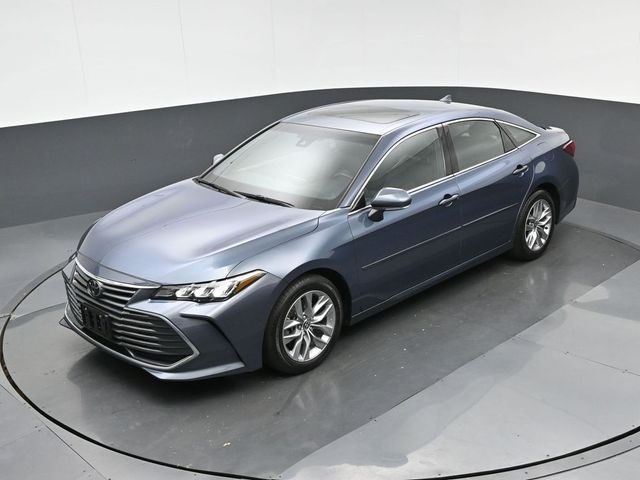 2022 Toyota Avalon XLE