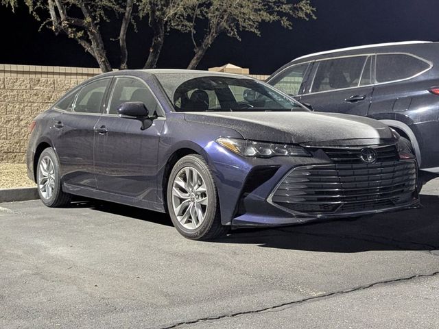 2022 Toyota Avalon XLE