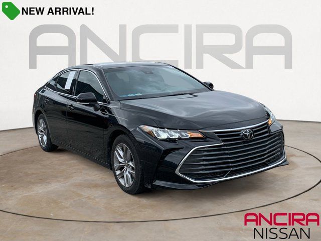 2022 Toyota Avalon XLE