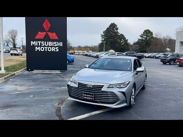 2022 Toyota Avalon XLE