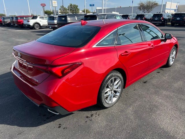 2022 Toyota Avalon XLE