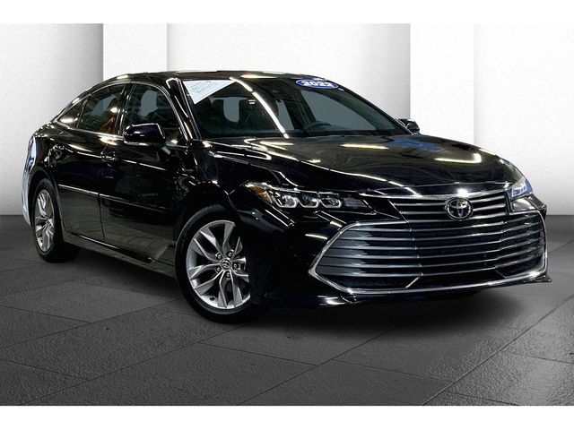 2022 Toyota Avalon XLE