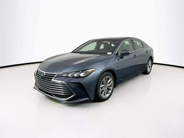 2022 Toyota Avalon XLE