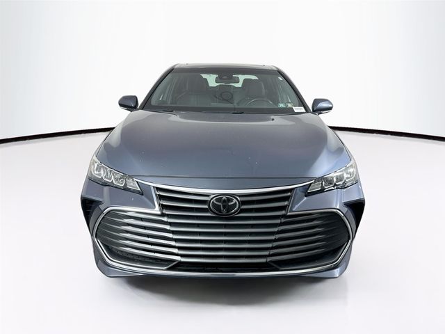 2022 Toyota Avalon XLE