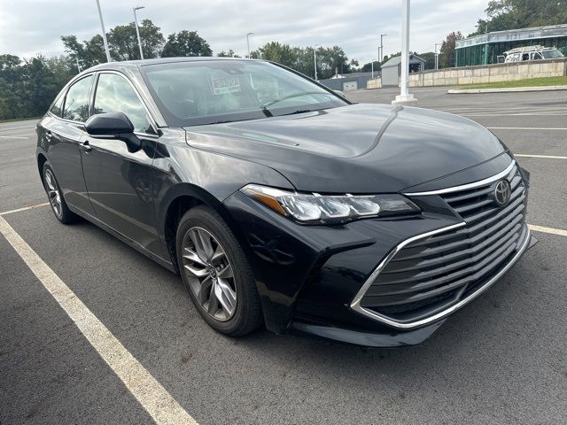 2022 Toyota Avalon XLE