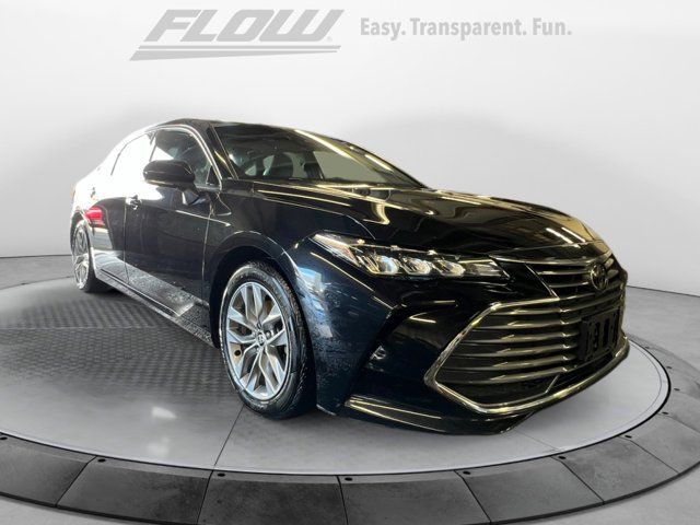 2022 Toyota Avalon XLE