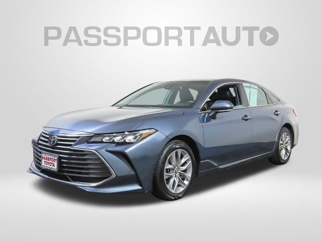 2022 Toyota Avalon XLE