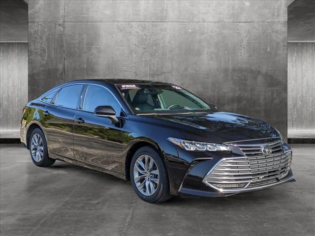 2022 Toyota Avalon XLE