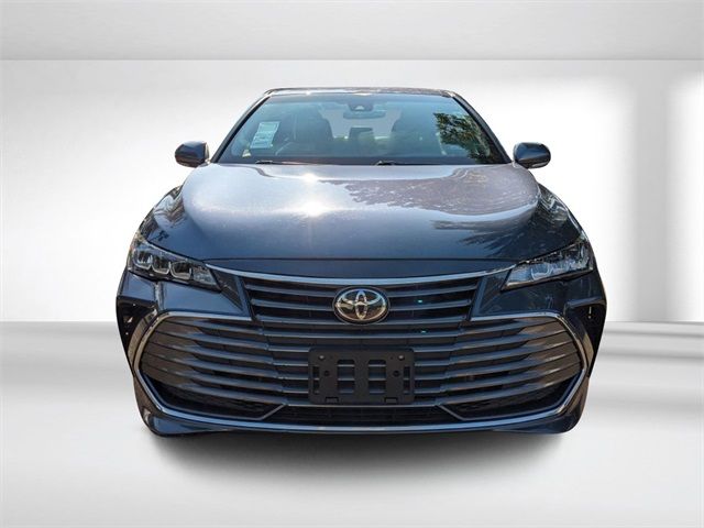 2022 Toyota Avalon XLE