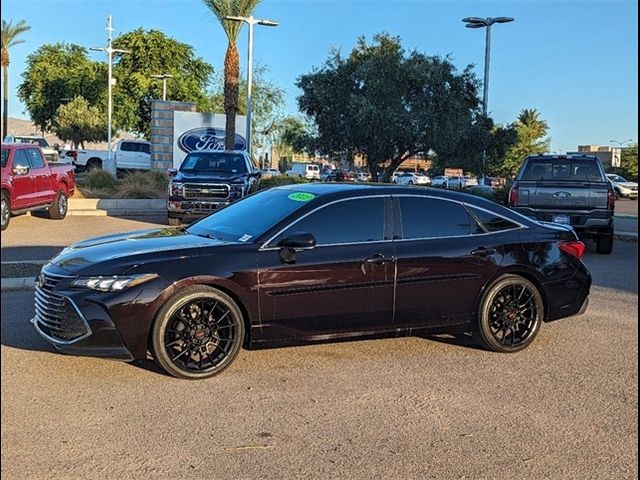 2022 Toyota Avalon XLE