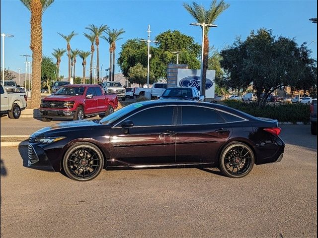 2022 Toyota Avalon XLE