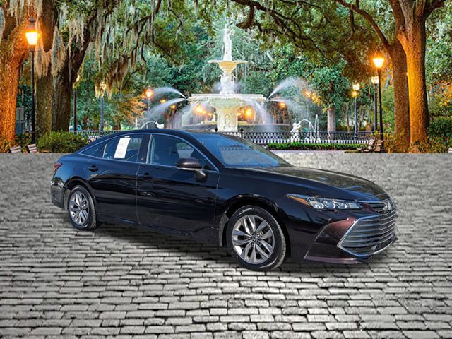 2022 Toyota Avalon XLE