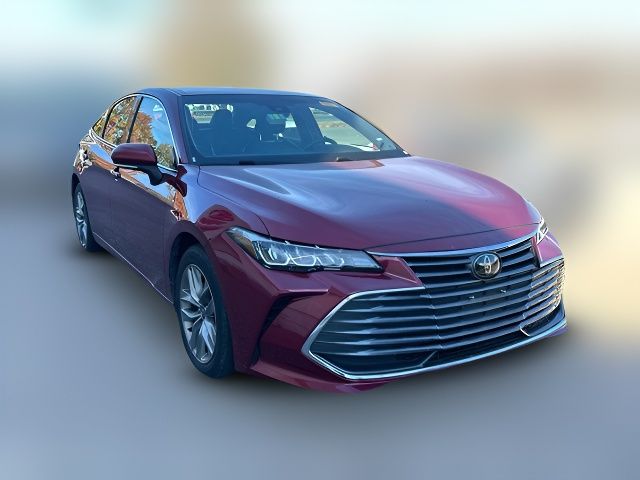 2022 Toyota Avalon XLE