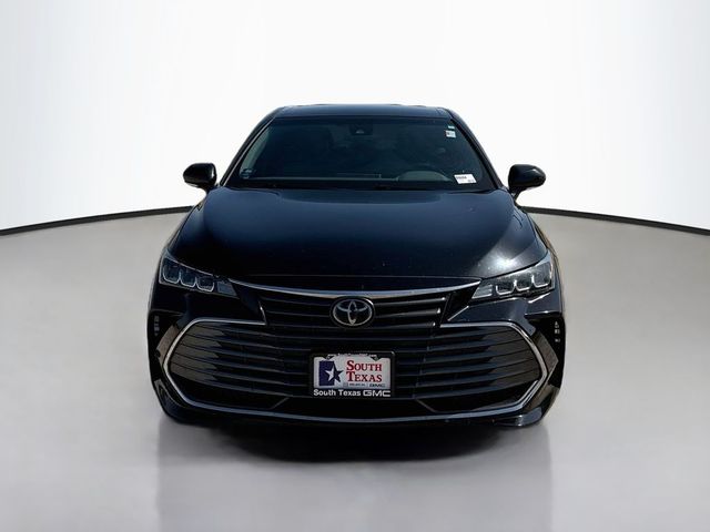 2022 Toyota Avalon XLE
