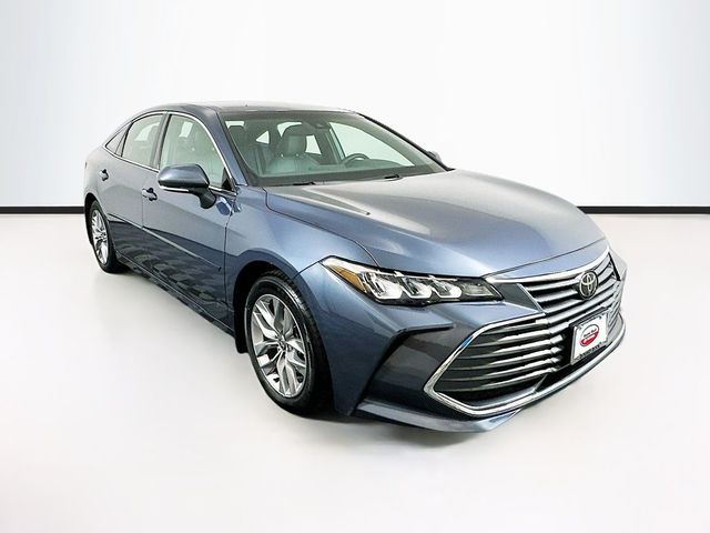 2022 Toyota Avalon XLE