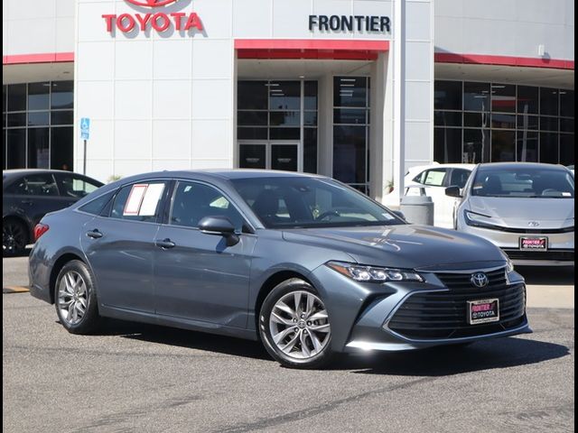 2022 Toyota Avalon XLE