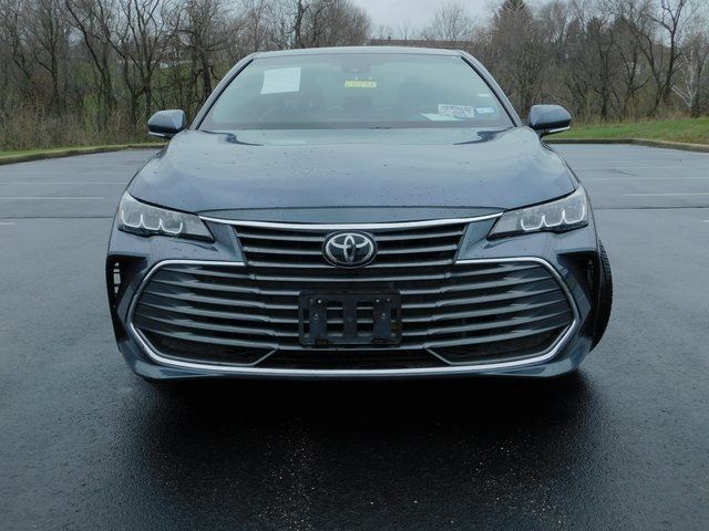 2022 Toyota Avalon XLE