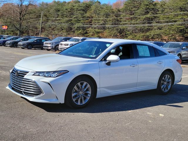 2022 Toyota Avalon XLE