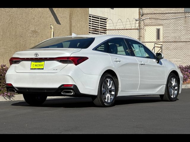 2022 Toyota Avalon XLE