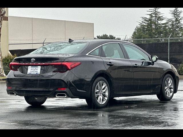 2022 Toyota Avalon XLE