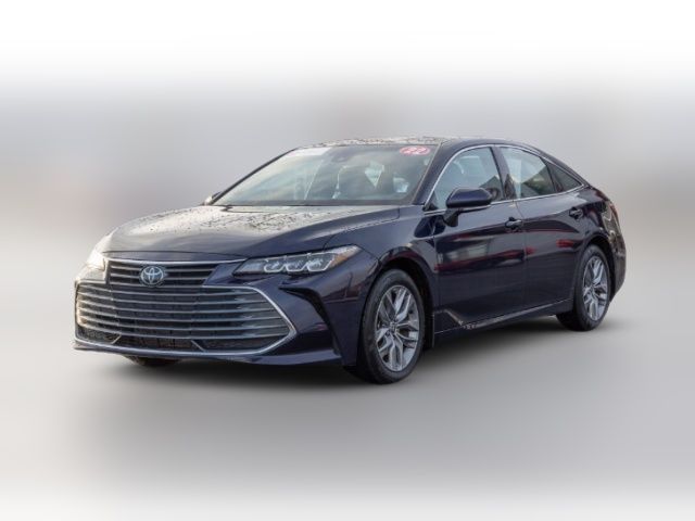 2022 Toyota Avalon XLE