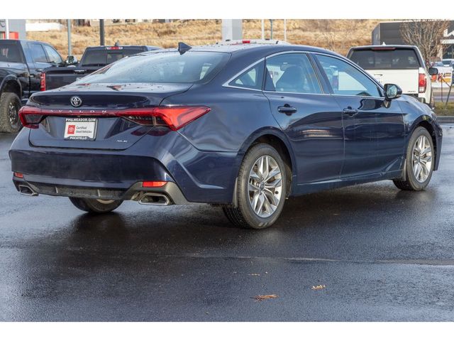 2022 Toyota Avalon XLE