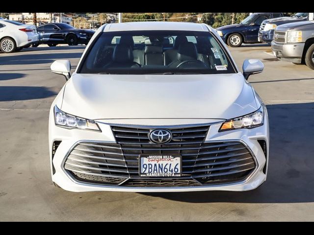 2022 Toyota Avalon XLE