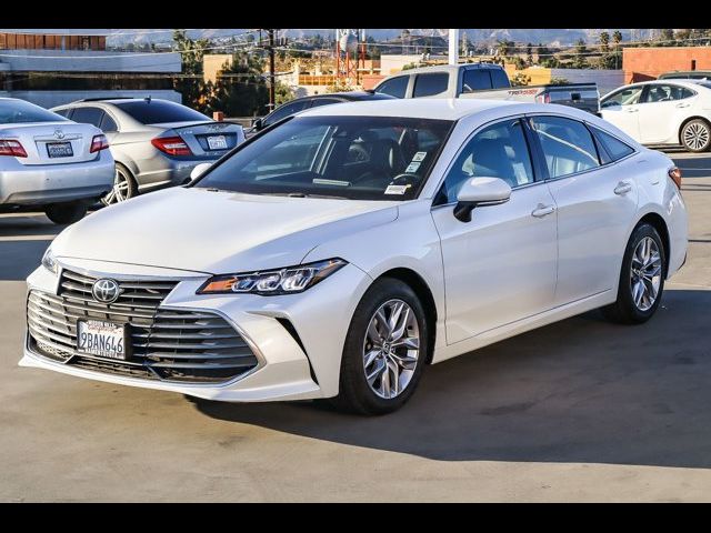 2022 Toyota Avalon XLE