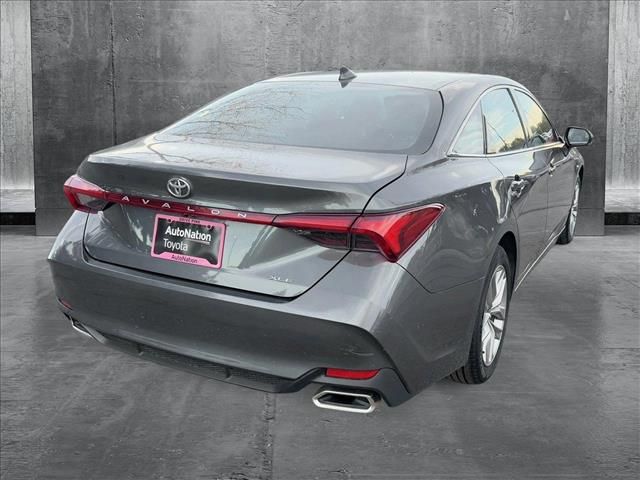 2022 Toyota Avalon XLE