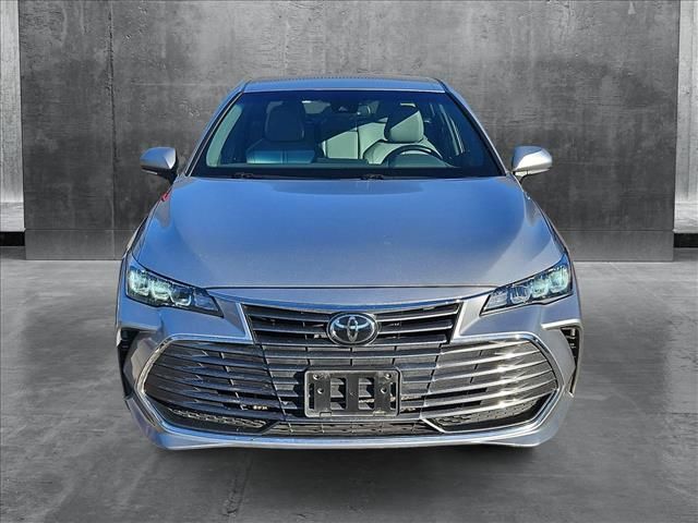 2022 Toyota Avalon XLE