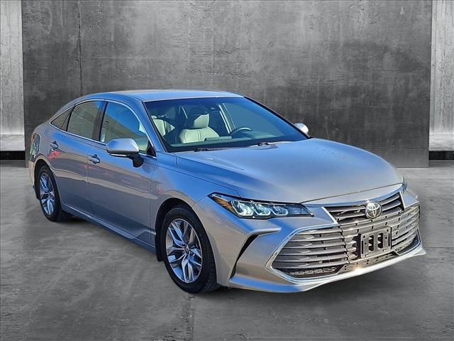 2022 Toyota Avalon XLE