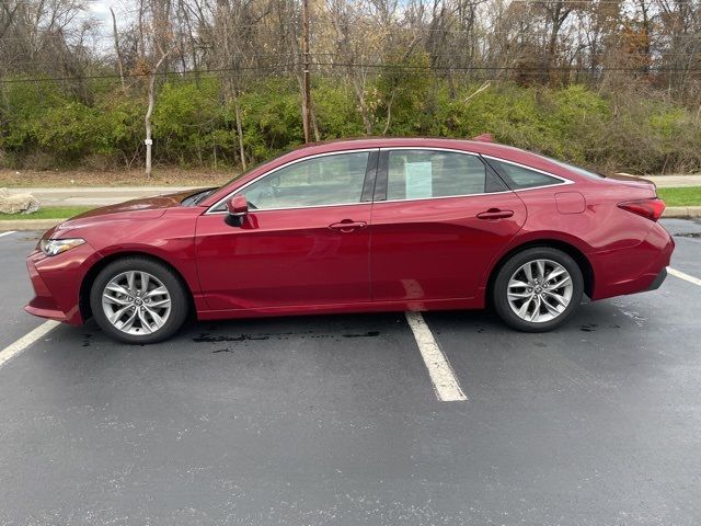 2022 Toyota Avalon XLE