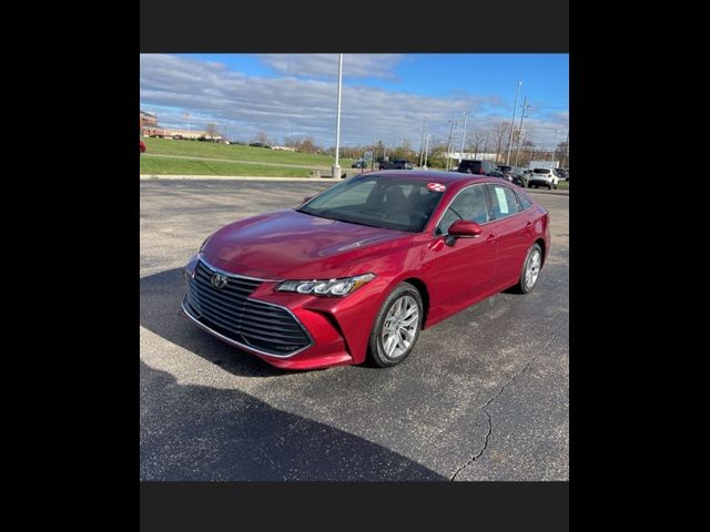 2022 Toyota Avalon XLE