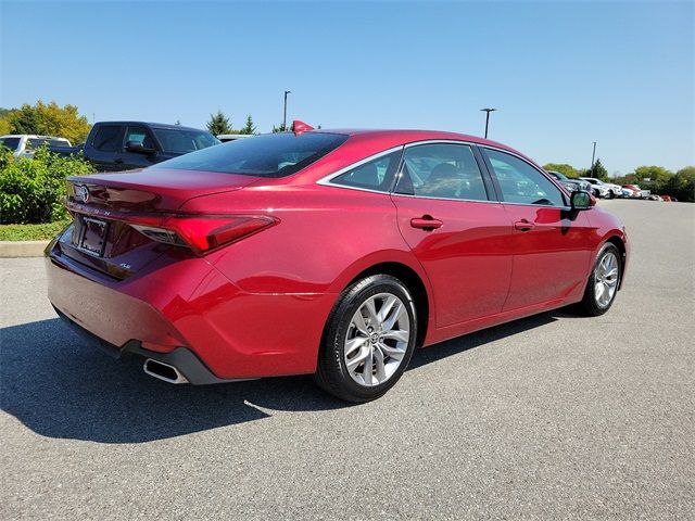 2022 Toyota Avalon XLE