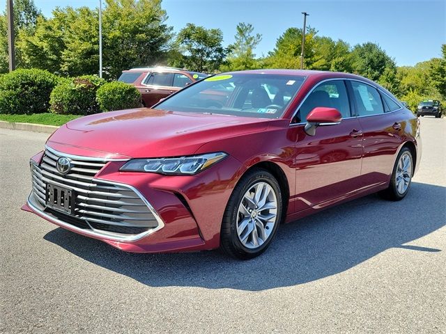 2022 Toyota Avalon XLE