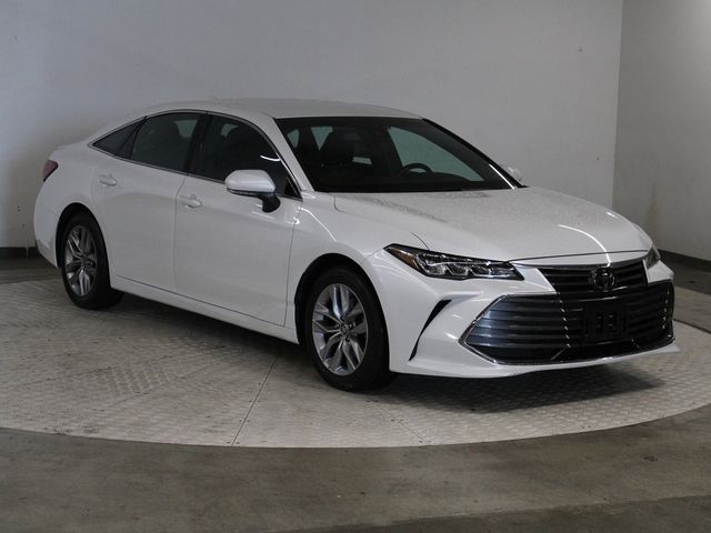 2022 Toyota Avalon XLE