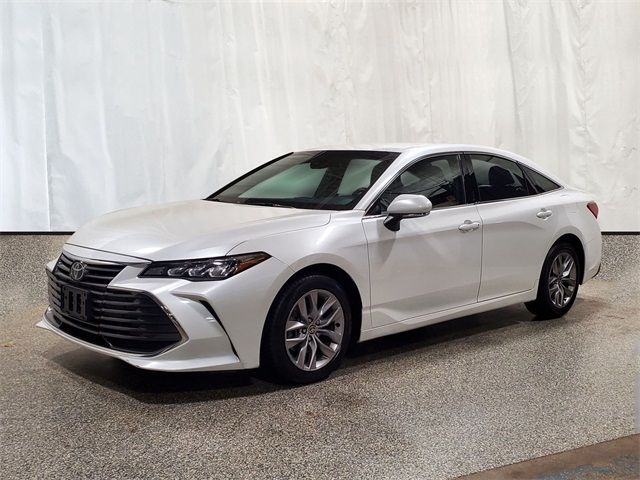 2022 Toyota Avalon XLE