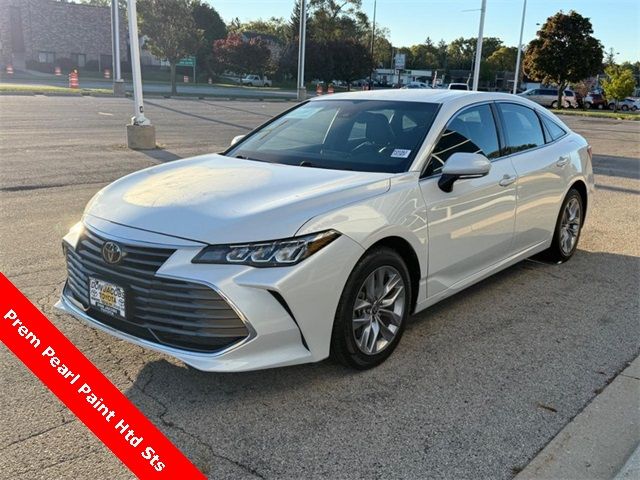 2022 Toyota Avalon XLE