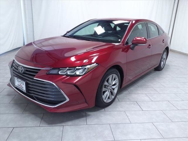 2022 Toyota Avalon XLE