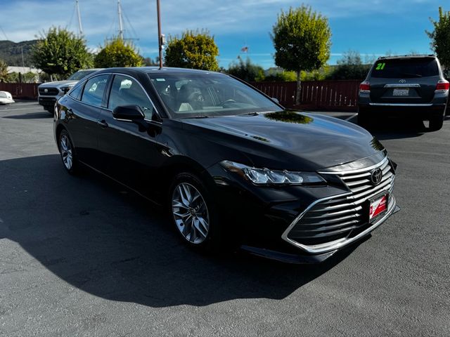 2022 Toyota Avalon XLE