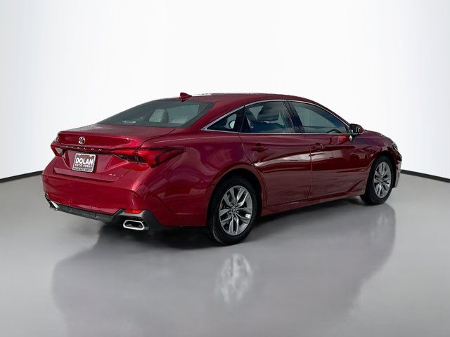 2022 Toyota Avalon XLE