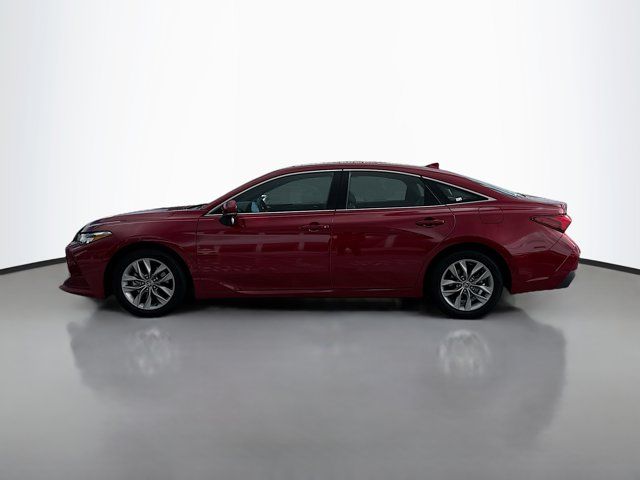 2022 Toyota Avalon XLE