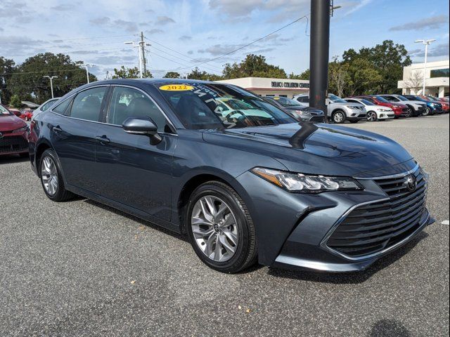 2022 Toyota Avalon XLE