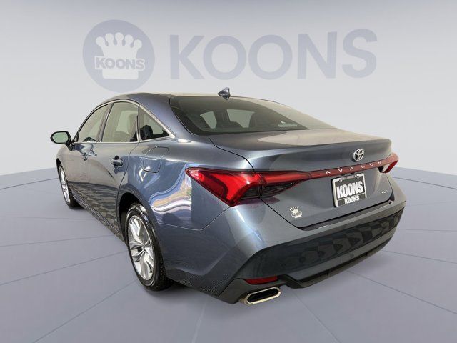 2022 Toyota Avalon XLE