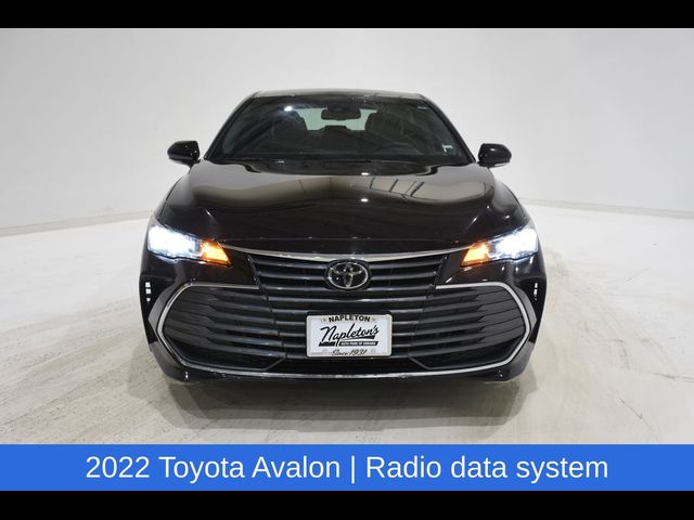 2022 Toyota Avalon XLE