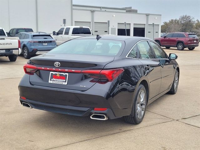 2022 Toyota Avalon XLE