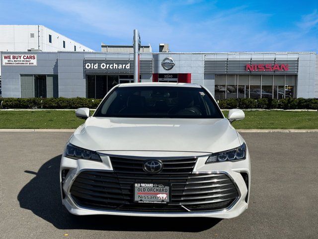 2022 Toyota Avalon XLE