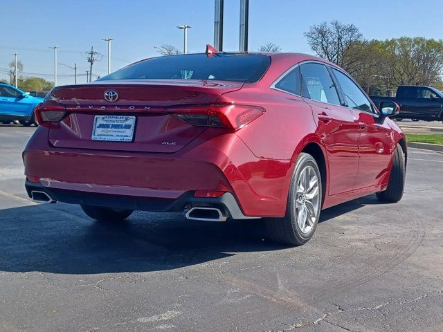 2022 Toyota Avalon XLE