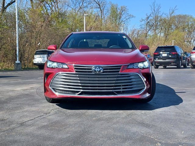 2022 Toyota Avalon XLE