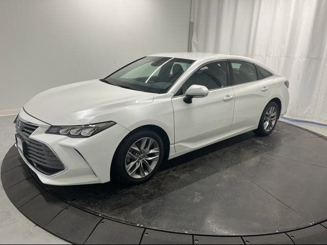 2022 Toyota Avalon XLE